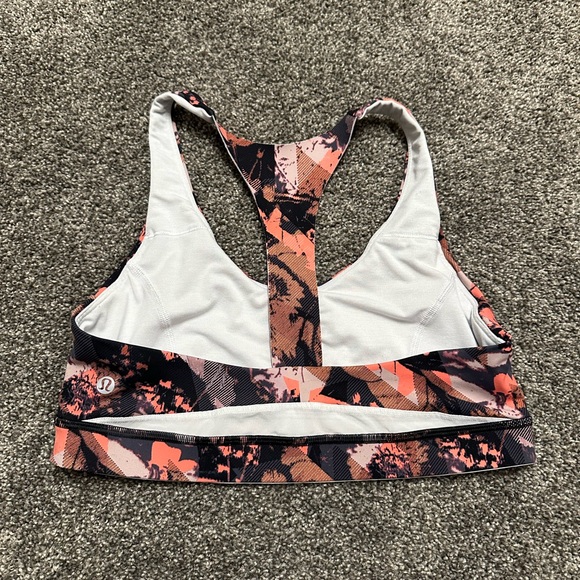Lululemon Size 10 sports bra - Picture 3 of 7